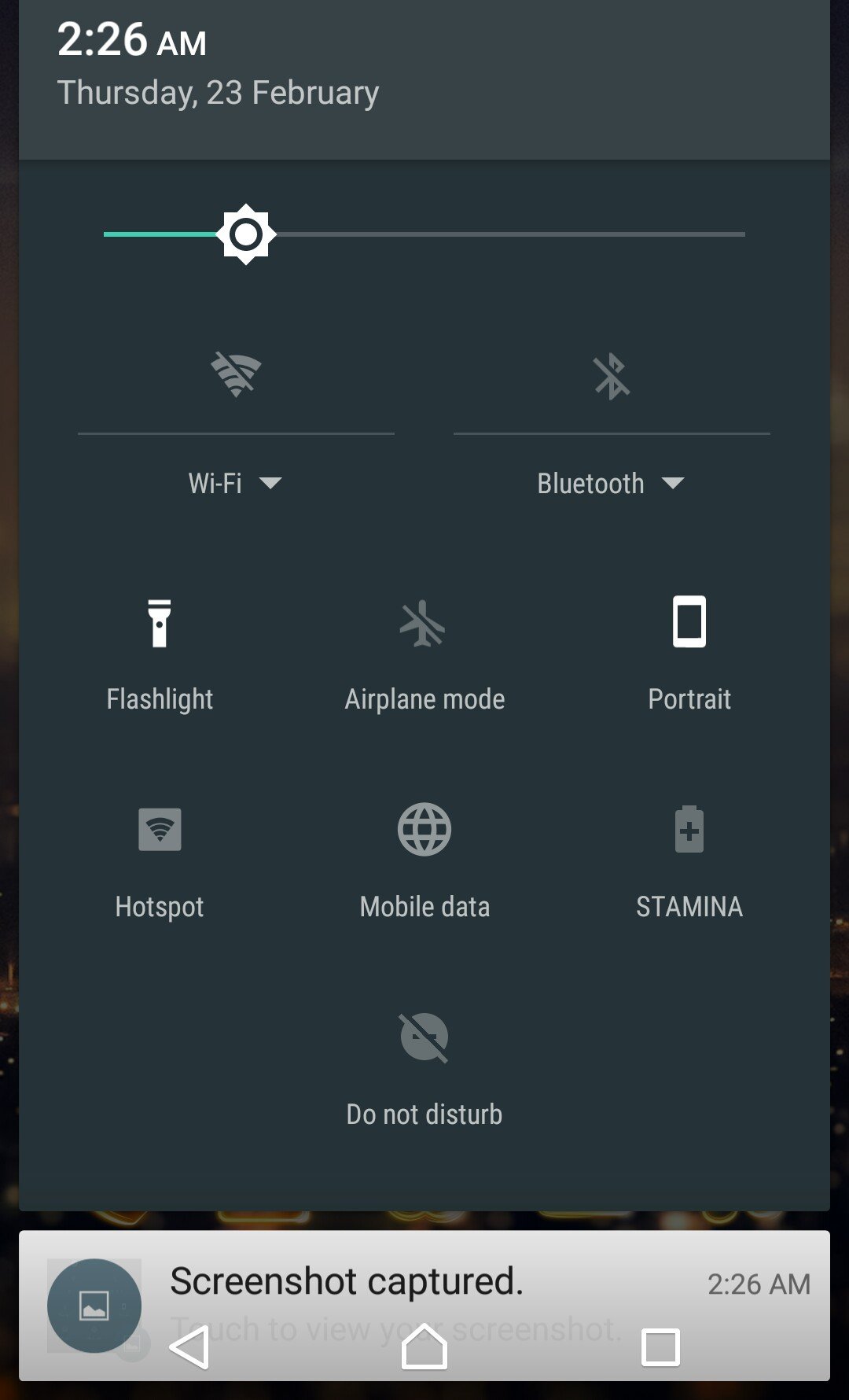 How to Turn ON Flashlight on Android Smartphones