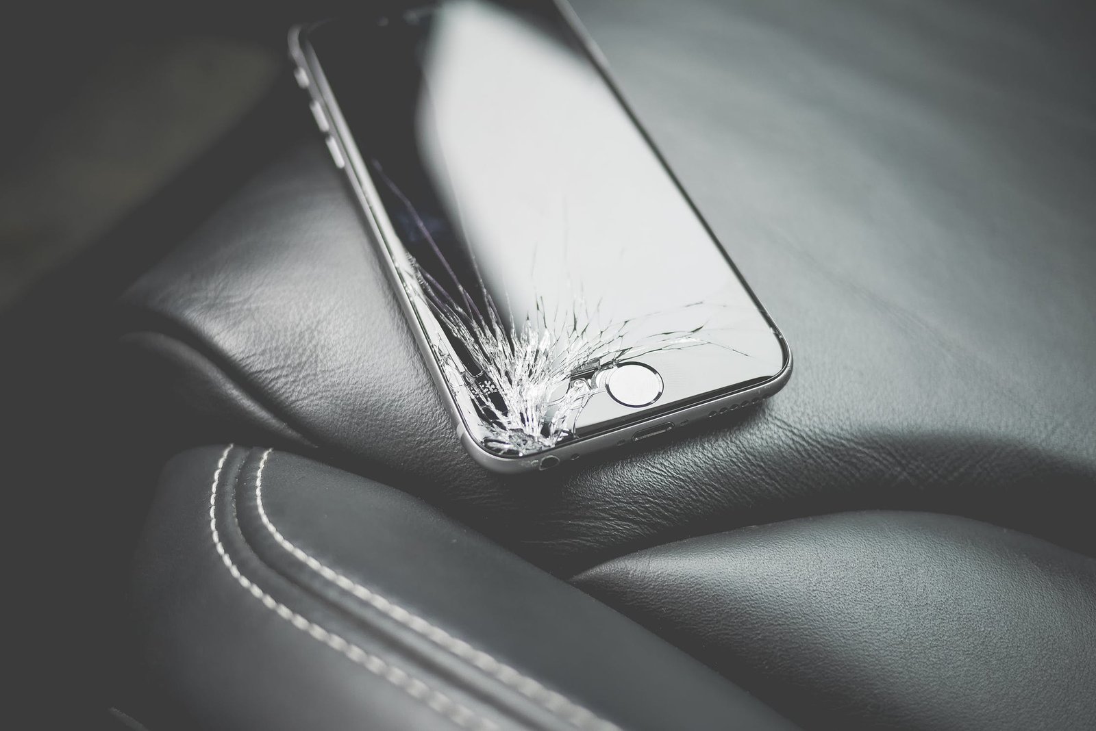 how-to-unlock-a-locked-android-phone-with-a-cracked-screen-the-geeks-club